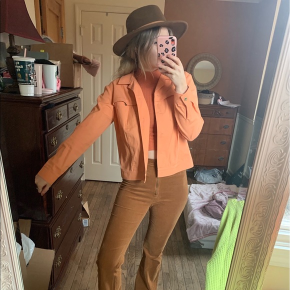 BURNS ORANGE JACKET - Picture 2 of 8